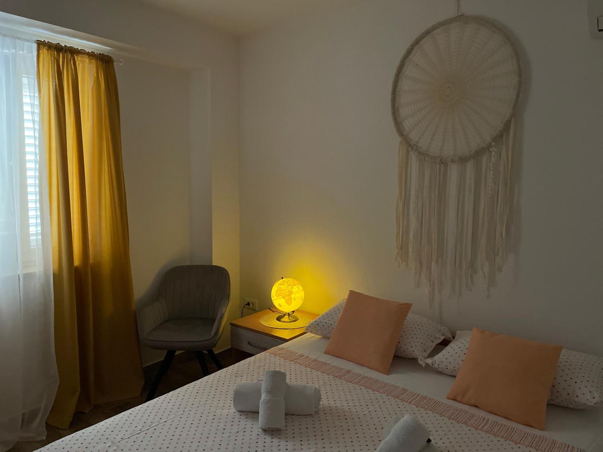 Apartmani Danica Nerezine Buitenkant foto
