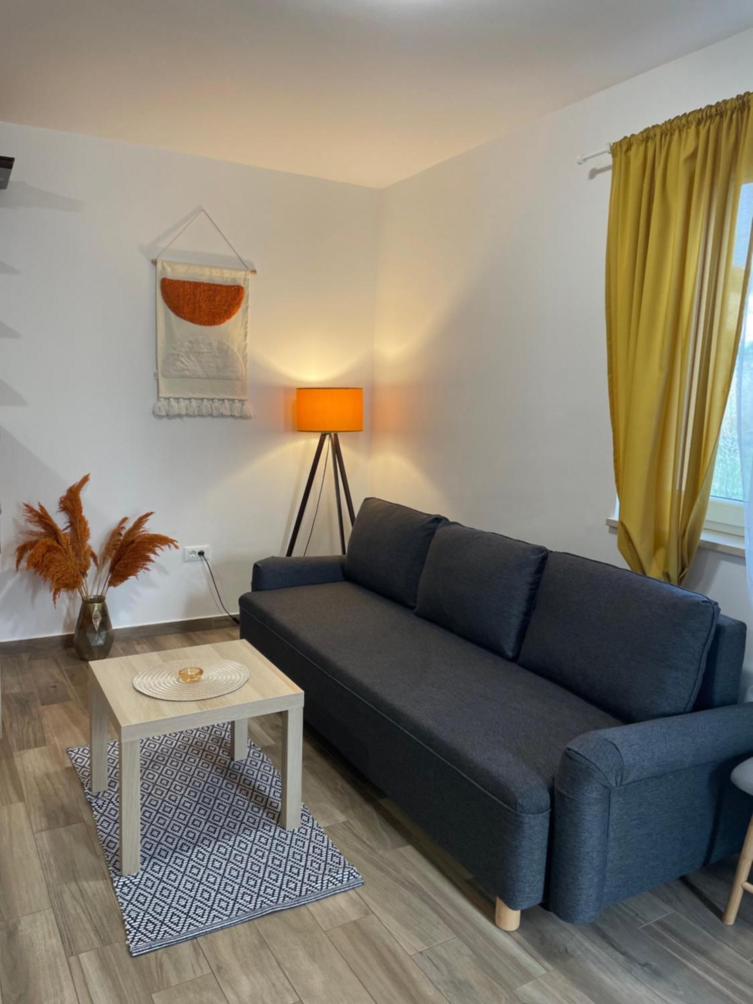 Apartmani Danica Nerezine Buitenkant foto
