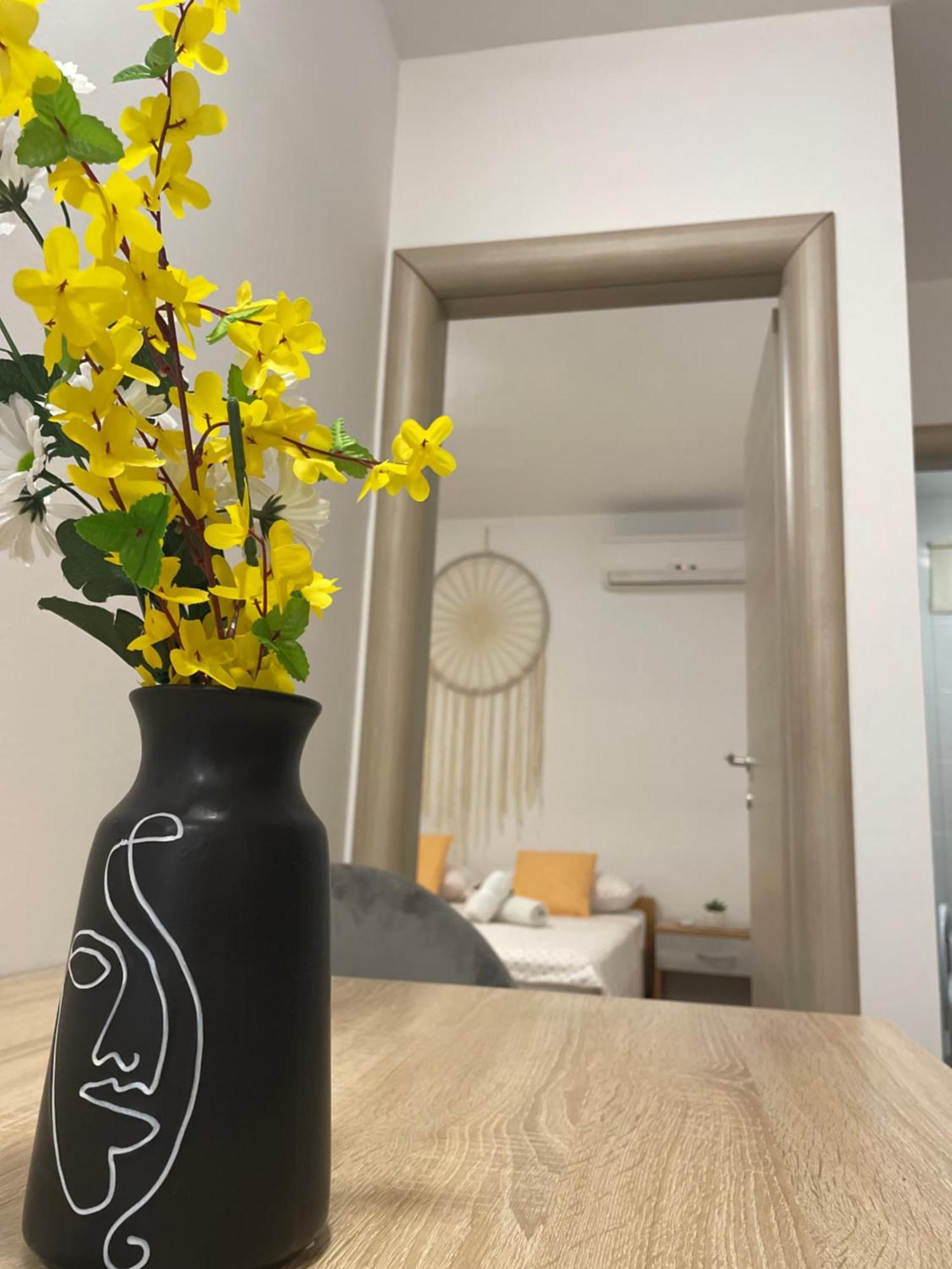 Apartmani Danica Nerezine Buitenkant foto