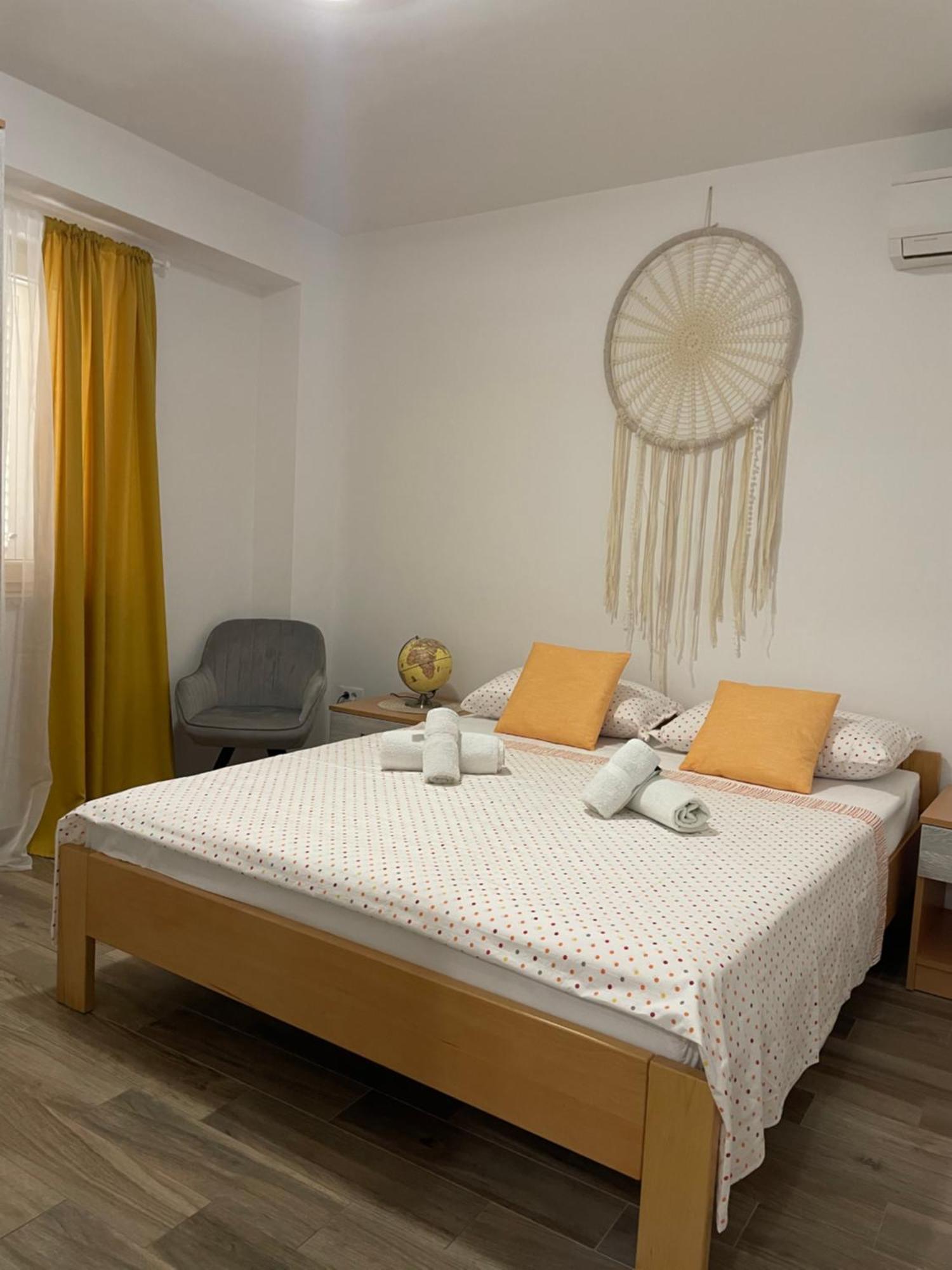Apartmani Danica Nerezine Buitenkant foto