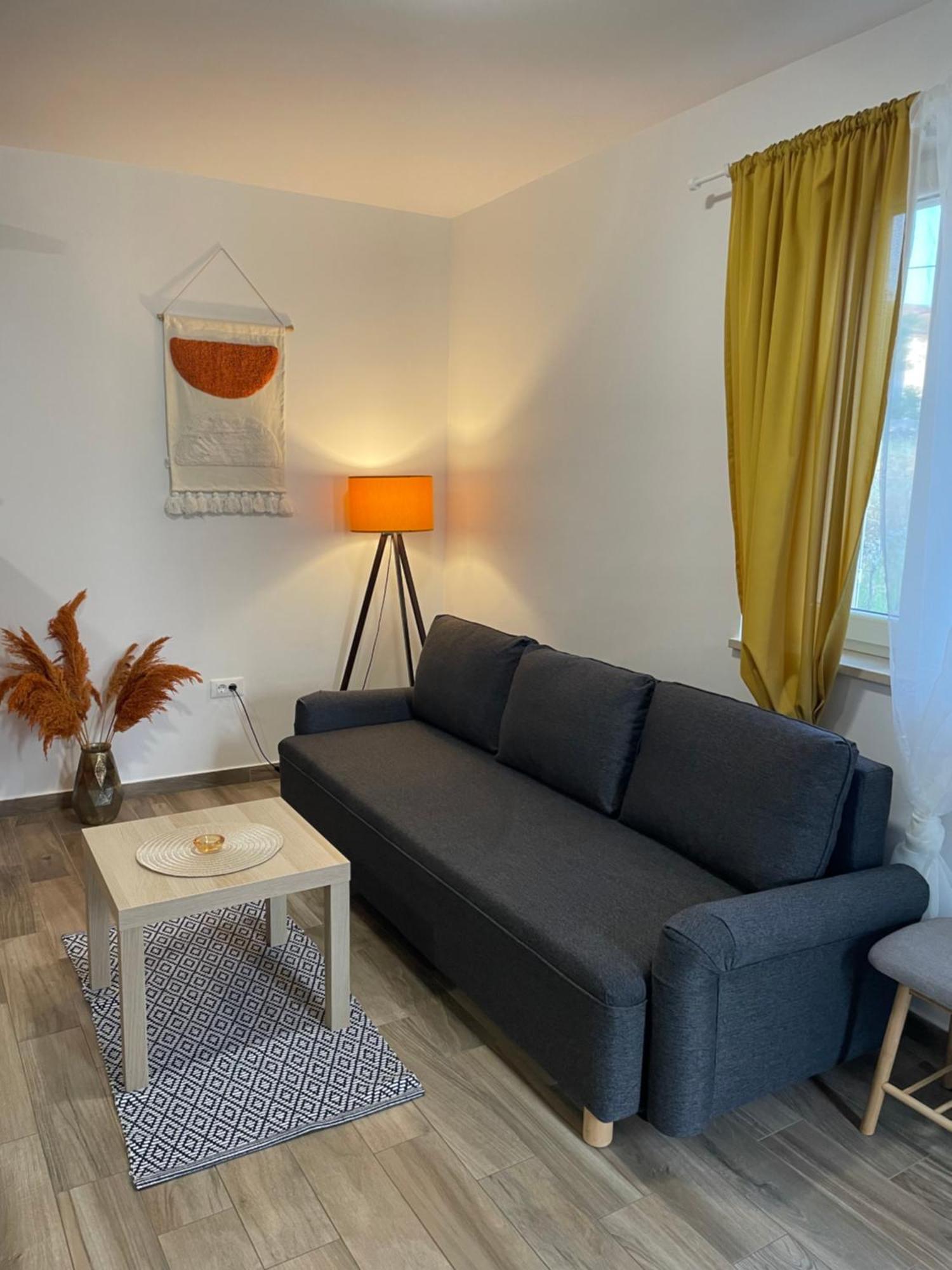Apartmani Danica Nerezine Buitenkant foto