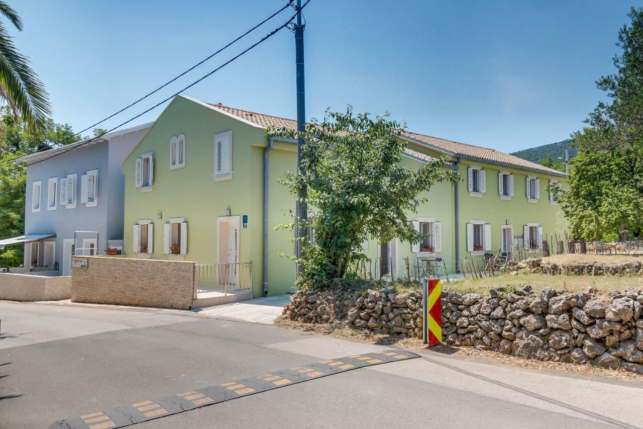Apartmani Danica Nerezine Buitenkant foto